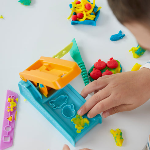 Play-Doh Fun Factory Starter Set