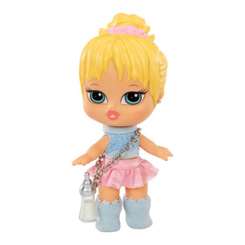 Bratz Babyz Runwayz Doll - Cloe