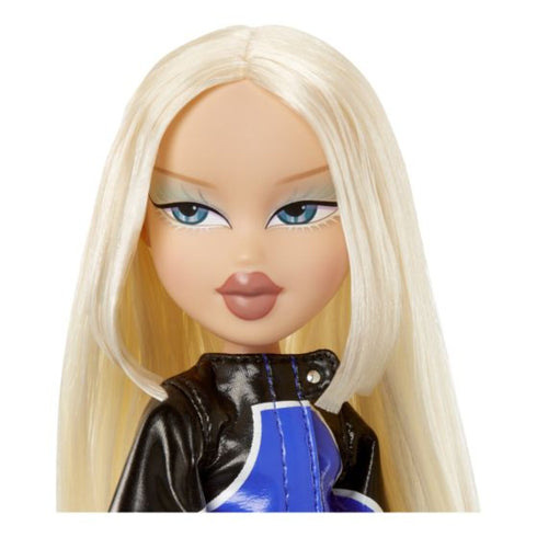 Bratz Scorchin Doll - Cloe