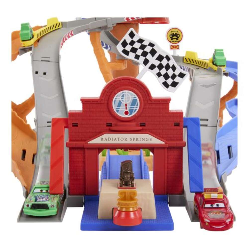 Disney Cars Radiator Springs R&R Playset