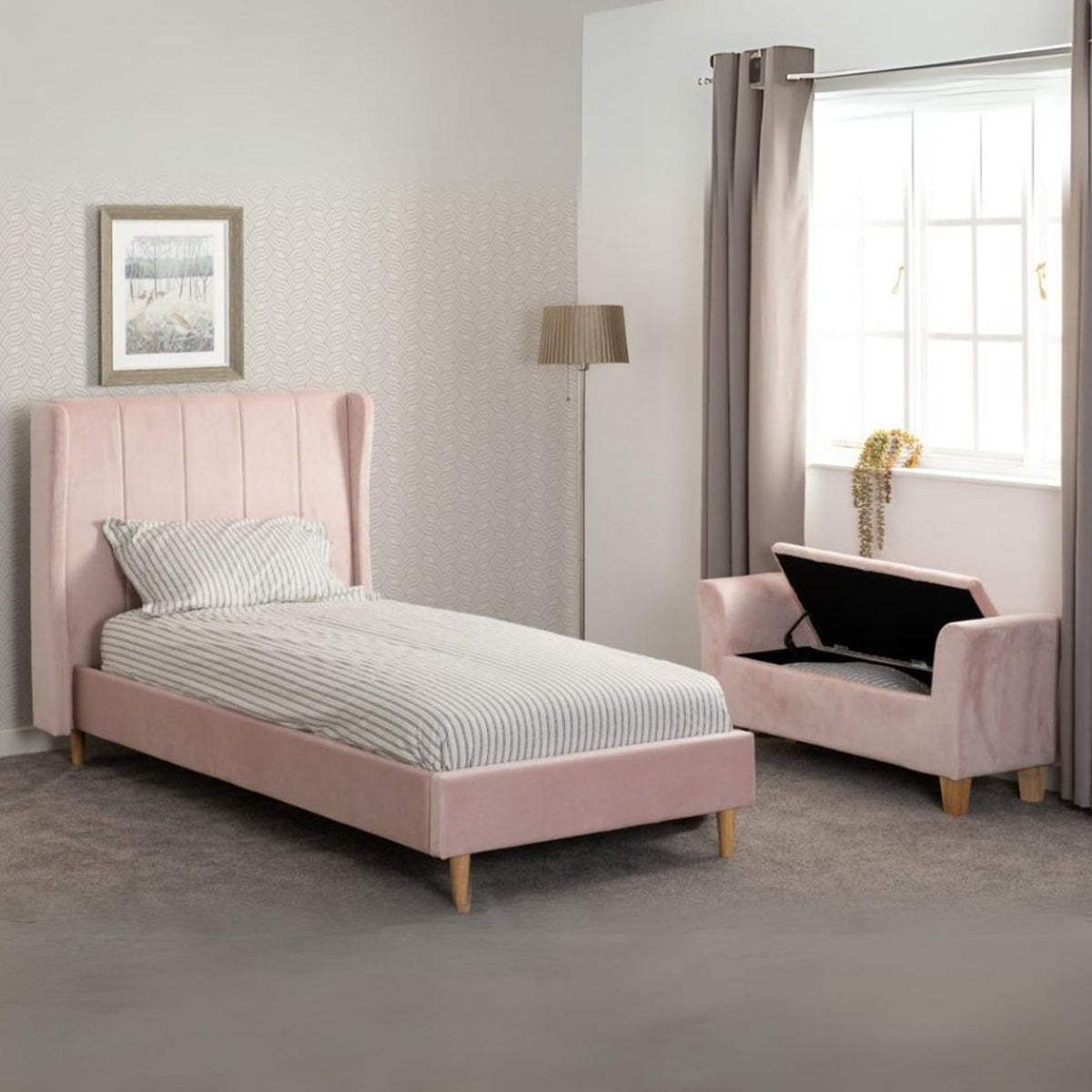 Amelia 3FT Bed - Pink Velvet Fabric