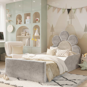 Plush Velvet Silver