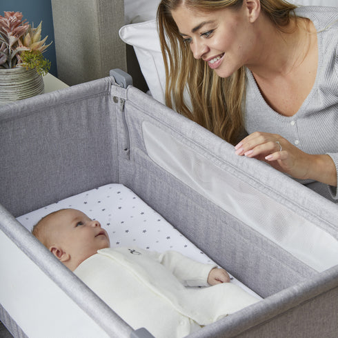 Shnuggle Air Lite Bedside Crib with Mattress- Grey