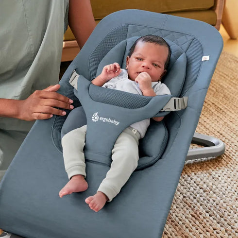 Ergobaby Evolve Bouncer - Oxford Blue