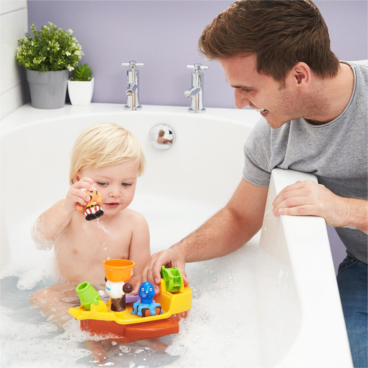 Toomies Pirate Ship Bath Toy