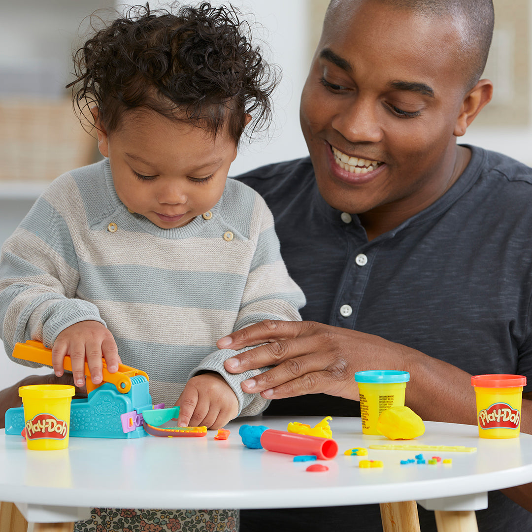 Play-Doh Fun Factory Starter Set