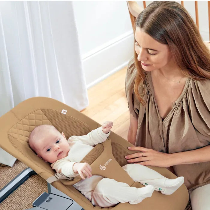Ergobaby Evolve Bouncer - Camel